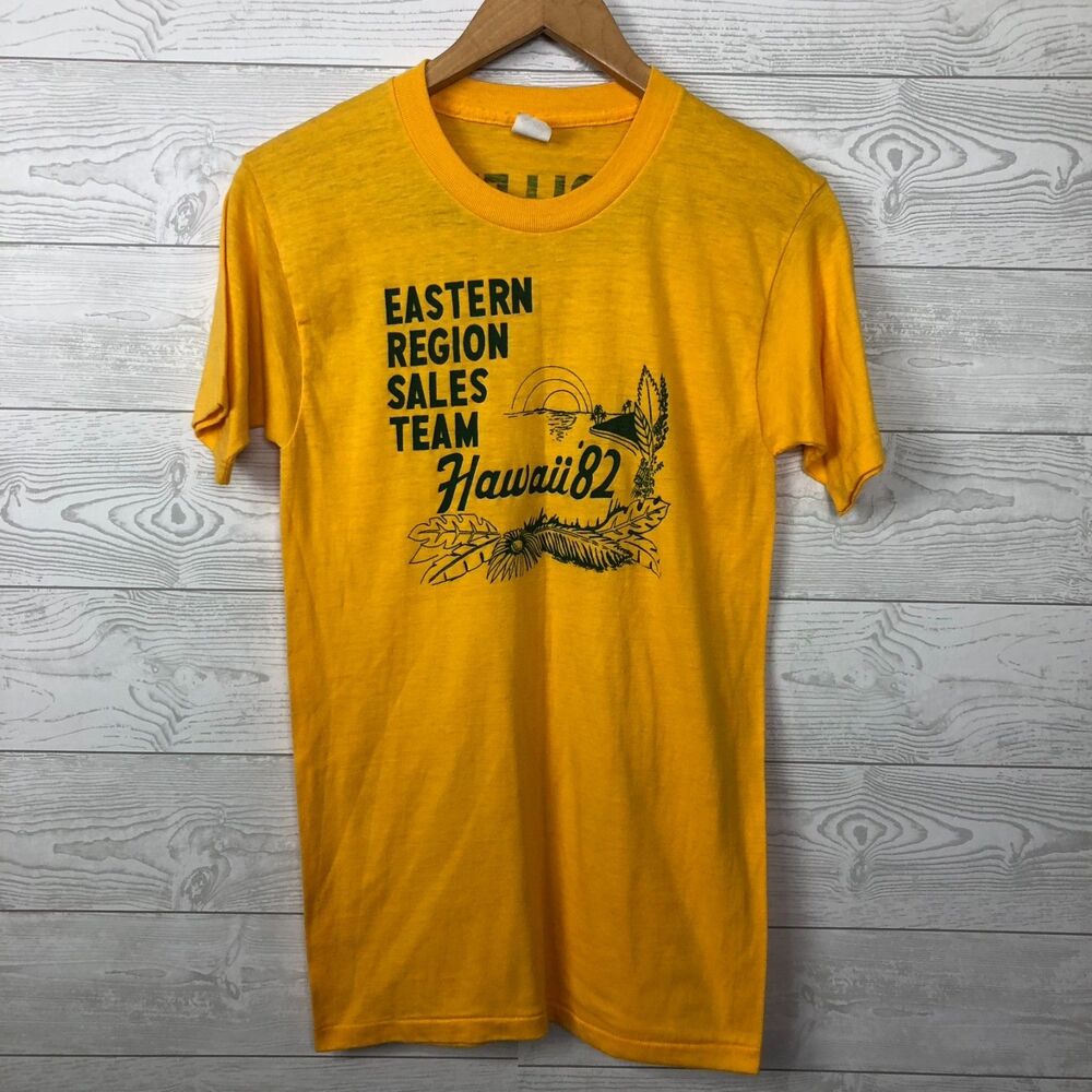VTG Graphic T Shirt Short Sleeve EASTERN REGION SALES TEAM HAWAII 1982 Medium